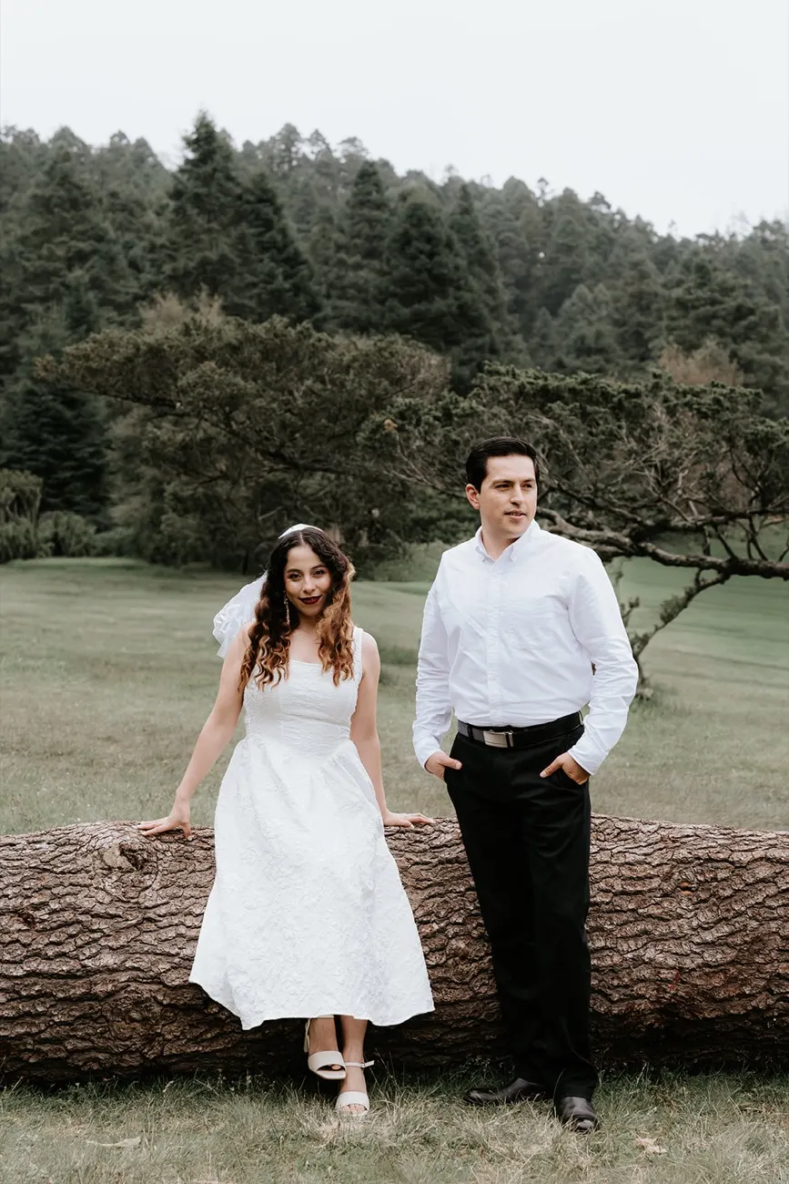 Shadey y Alexander en el bosque